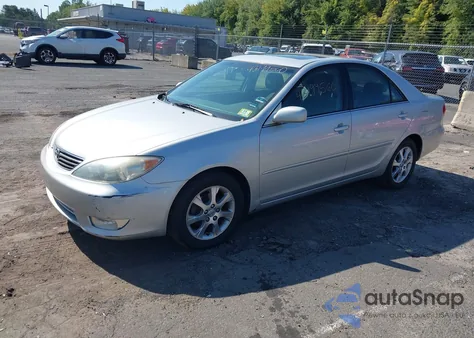 2005 Toyota Camry Xle from USA, damaged, VIN 4T1BE30K15U978726